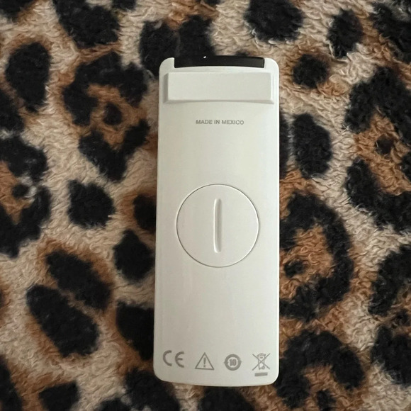 Bose 301373-005 Pre-Owned Factory Original Audio Remote Control Series II, III - Picture 2 of 2